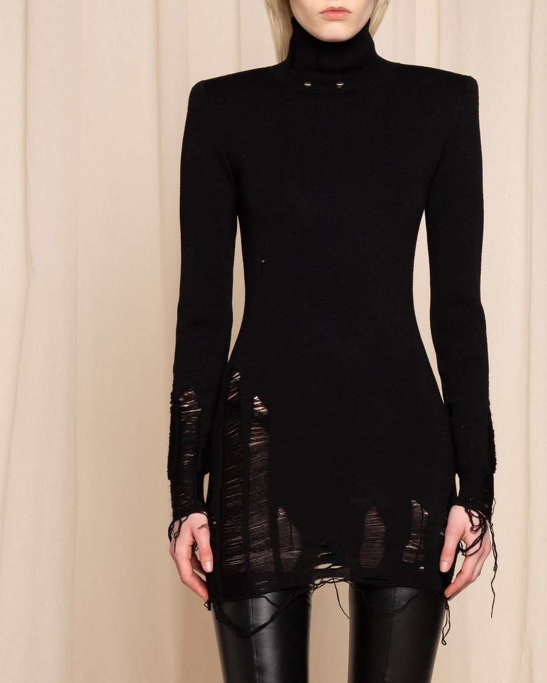 MM6 Maison Margielaパテント切替ウールコート黒38 女性のための MM6 – Layers