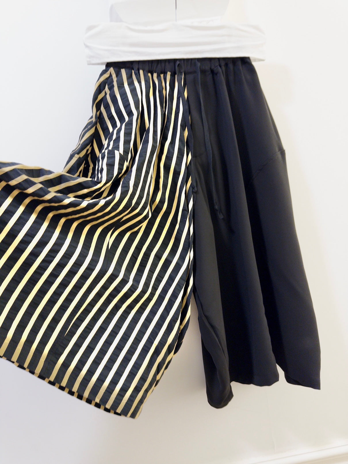 A409 Two Sides Trousers