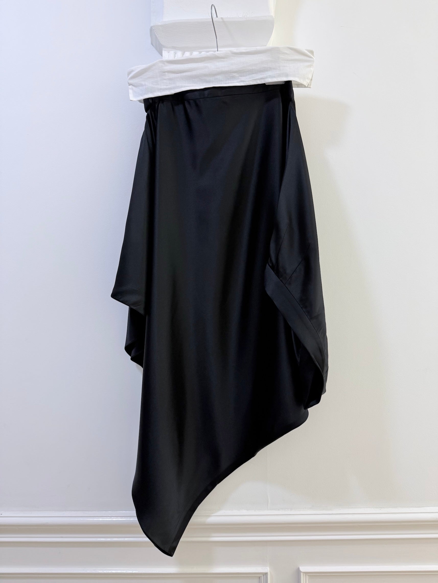 Pivote Tailored Skirt
