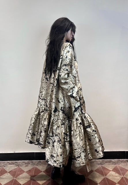 A405 Pleated Hem Coat