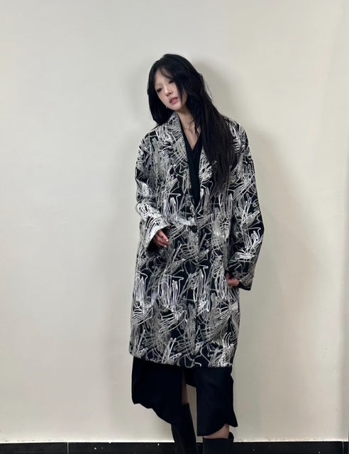 C515 Abstract Thread Coat
