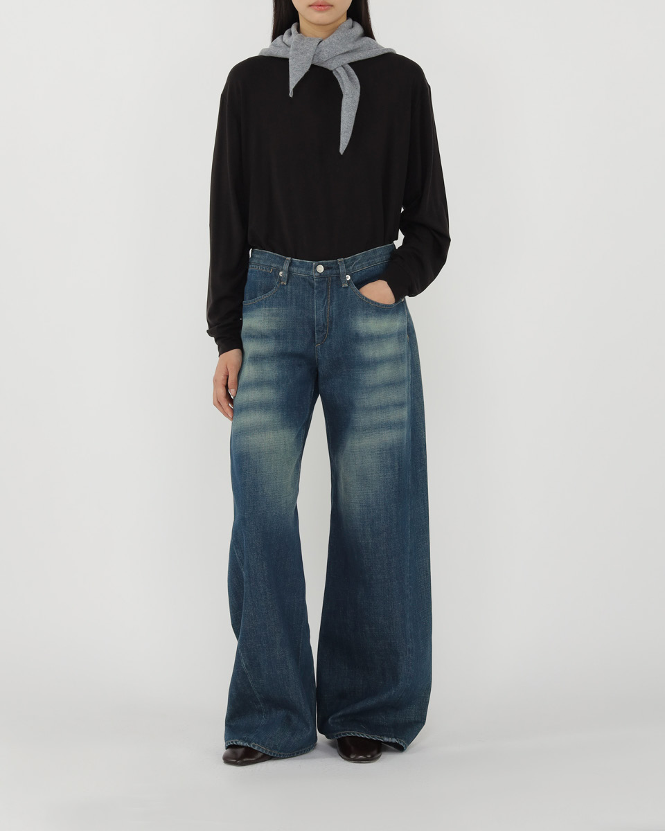 Oversize Round Neck Long Sleeve T-Shirt TMO25AWLT03BLK